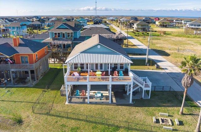 2493 Howell, Crystal Beach, TX 77650