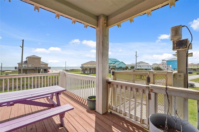 2493 Howell, Crystal Beach, TX 77650