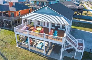 2493 Howell, Crystal Beach, TX 77650