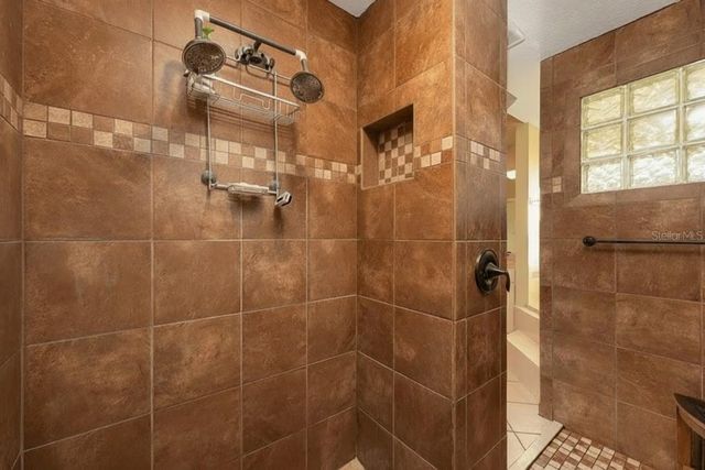 331 LAKE LENELLE DRIVE, Chuluota, FL 32766