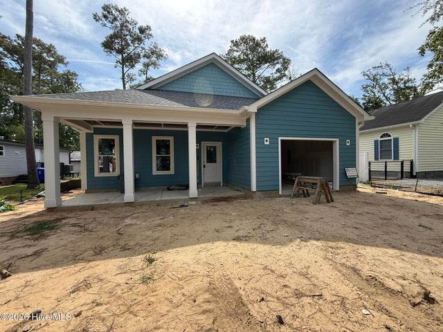 254 NE 66th Street, Oak Island, NC 28465