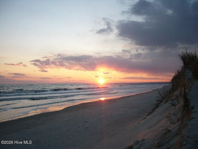 254 NE 66th Street, Oak Island, NC 28465