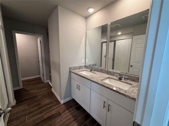 5264 STEPHS FIELD STREET, St Cloud, FL 34771