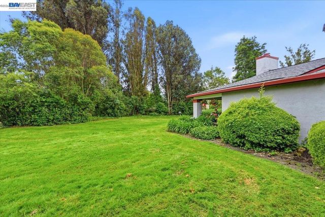 105 Rosario Ct, San Ramon, CA 94583