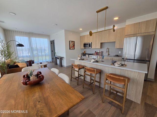 665 2nd Avenue 308, Long Branch, NJ 07740