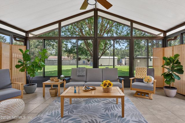 1555 SURREY GLEN Cove, Middleburg, FL 32068