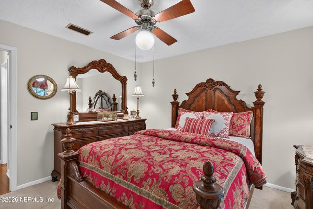 1555 SURREY GLEN Cove, Middleburg, FL 32068