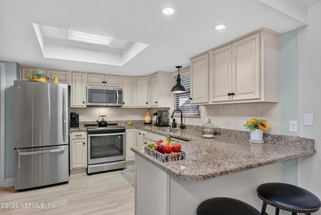 1555 SURREY GLEN Cove, Middleburg, FL 32068