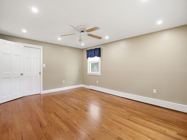 7 Nevens Street, Hudson, NH 03051