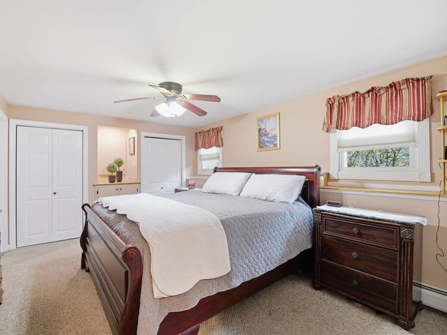 7 Nevens Street, Hudson, NH 03051