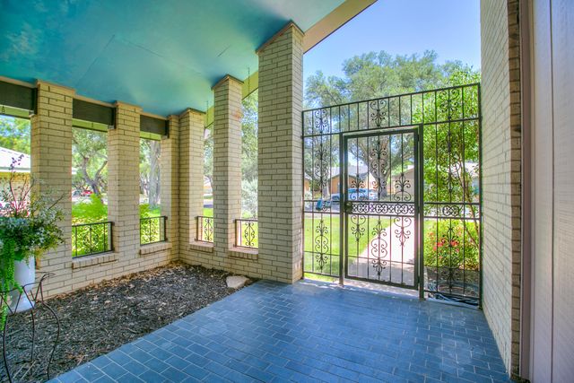 2906 Briargrove Lane, San Angelo, TX 76904
