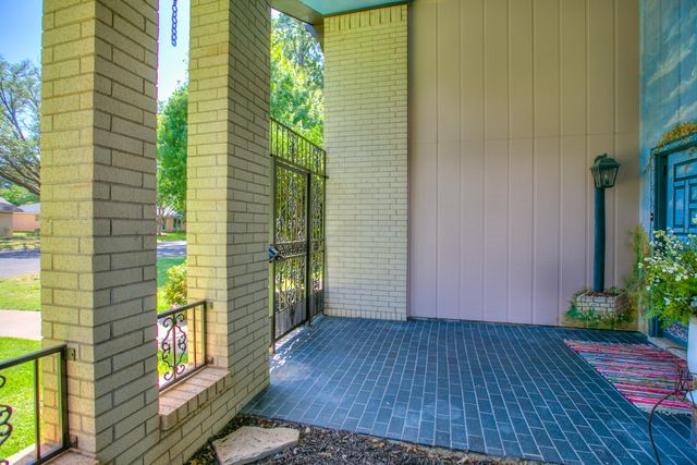 2906 Briargrove Lane, San Angelo, TX 76904