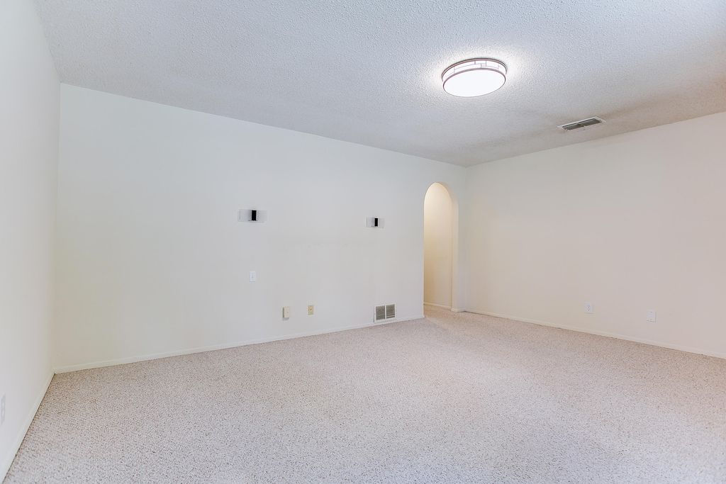 Image 25 of property listing at 2906 Briargrove Lane, San Angelo, TX 76904