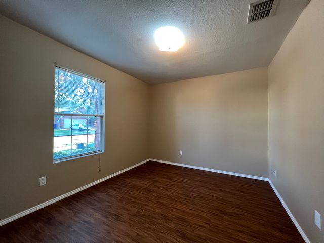1512 Breeze Lane, Little Elm, TX 75068