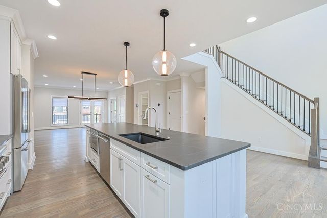 2916 Robertson Avenue, Cincinnati, OH 45209