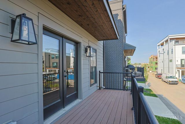 2916 Robertson Avenue, Cincinnati, OH 45209