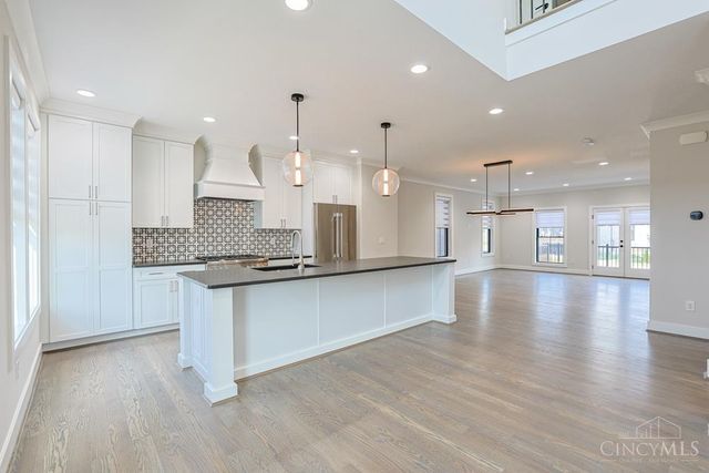 2916 Robertson Avenue, Cincinnati, OH 45209