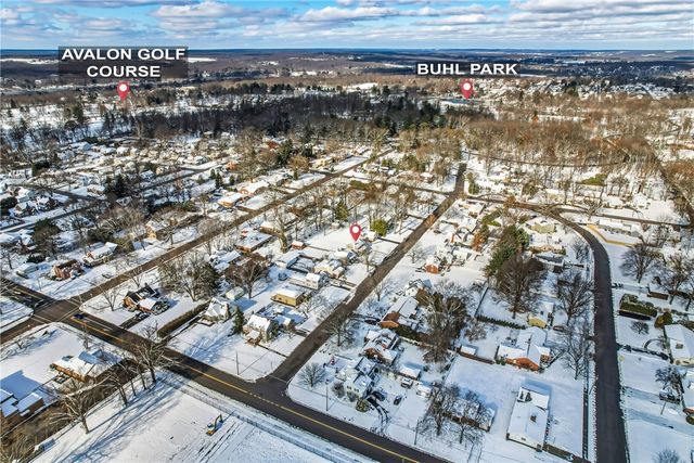 513 Dougherty Ave, Sharon, PA 16146