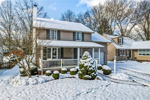 513 Dougherty Ave, Sharon, PA 16146