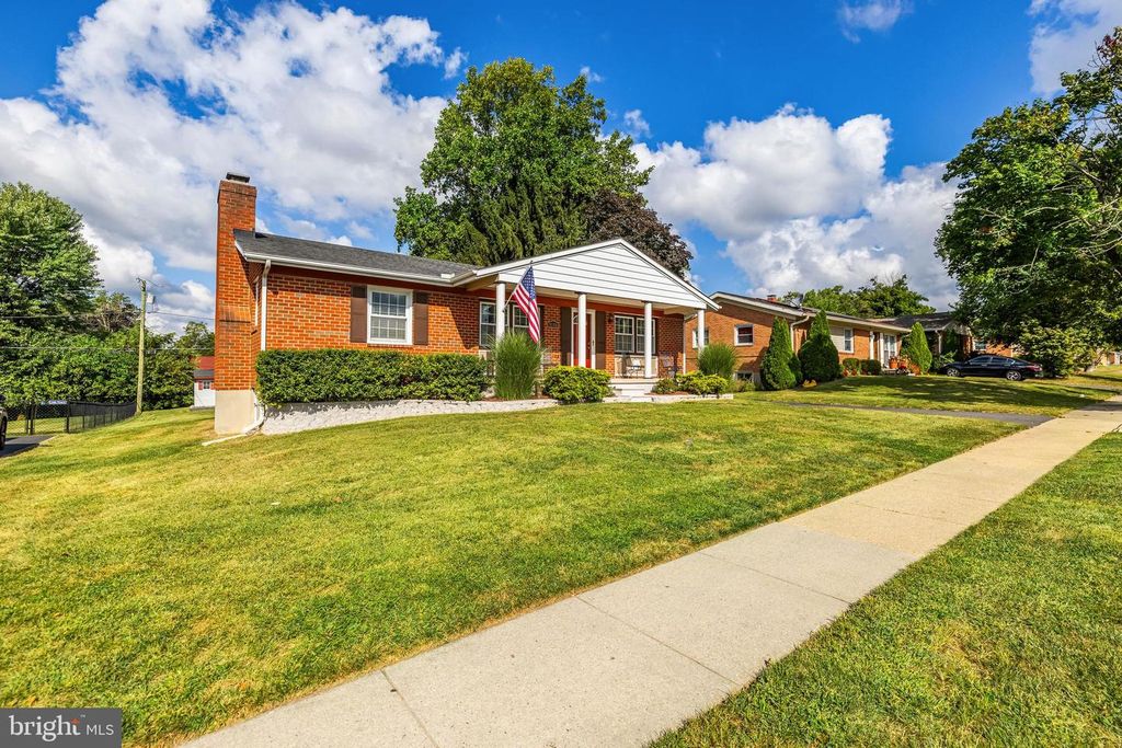 10308 GREENSIDE DR, Cockeysville, MD 21030