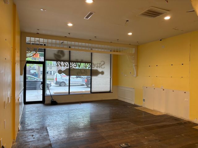 409 W North Avenue, Chicago, IL 60610
