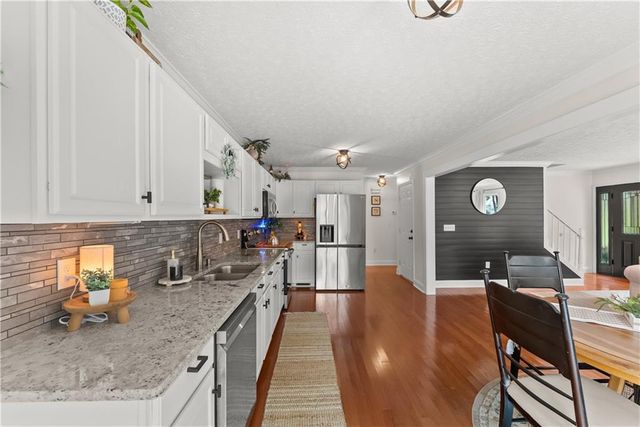 3448 Point View Circle, Gainesville, GA 30506