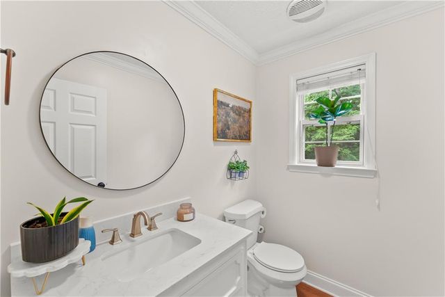 3448 Point View Circle, Gainesville, GA 30506