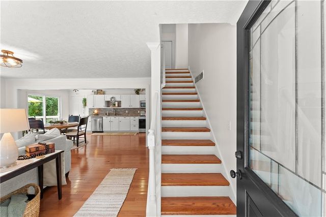 3448 Point View Circle, Gainesville, GA 30506