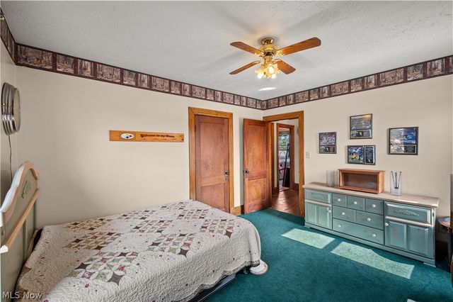 1811 Washington Boulevard, Belpre, OH 45714