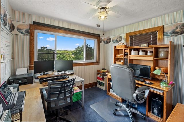 1811 Washington Boulevard, Belpre, OH 45714