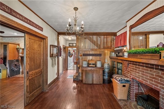 1811 Washington Boulevard, Belpre, OH 45714