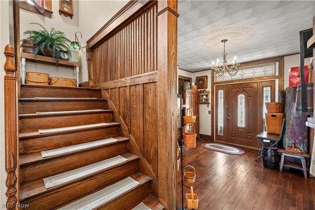 1811 Washington Boulevard, Belpre, OH 45714