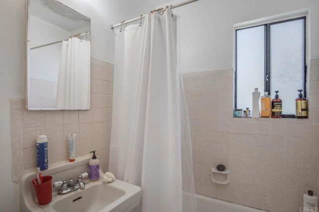 240 242 25th Street Street, Del Mar, CA 92014