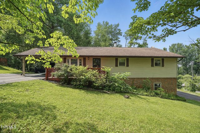 301 Highland Road, Jonesborough, TN 37659