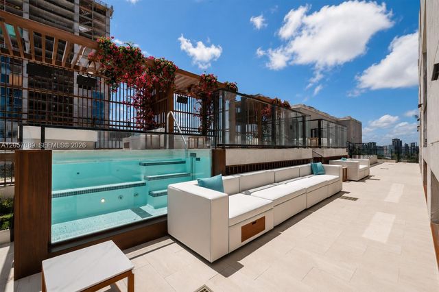 20 NE 11 Street 1203A, Miami, FL 33132