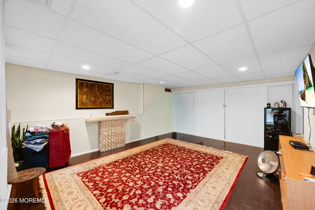 181 Clubhouse Drive, Middletown, NJ 07748