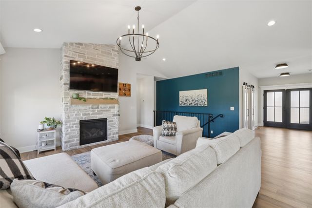 4601 178th Street, Urbandale, IA 50323