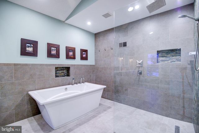 5408 HEATHERFORD CT, Fairfax, VA 22030