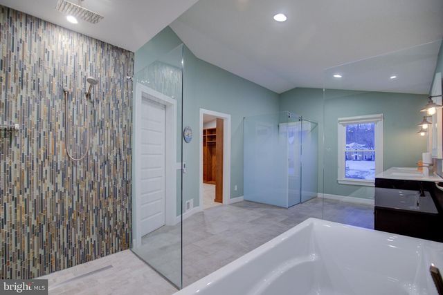 5408 HEATHERFORD CT, Fairfax, VA 22030