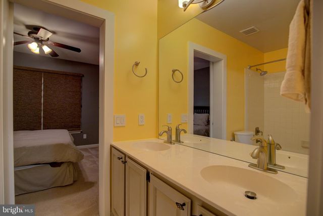 5408 HEATHERFORD CT, Fairfax, VA 22030