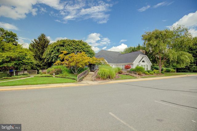 5408 HEATHERFORD CT, Fairfax, VA 22030