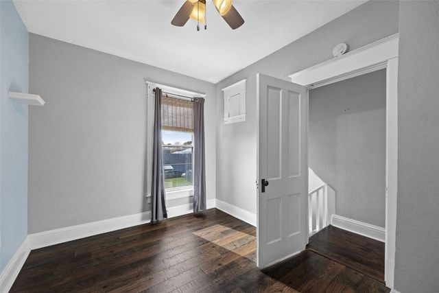 908 W 3rd, Vinton, IA 52349