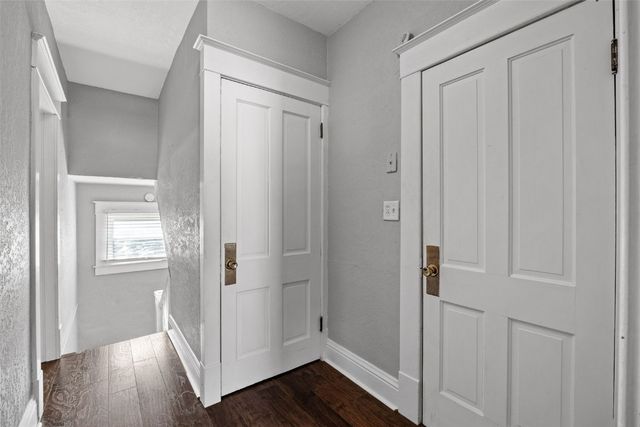 908 W 3rd, Vinton, IA 52349