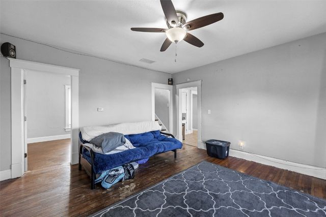 908 W 3rd, Vinton, IA 52349