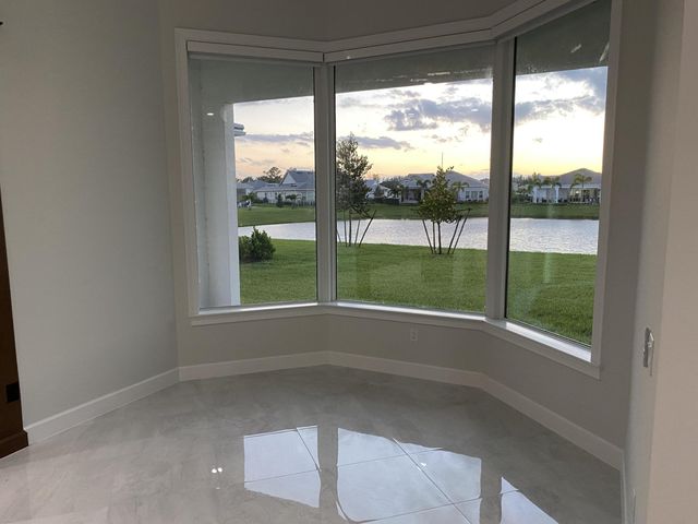 4685 Estates Circle, The Acreage, FL 33470