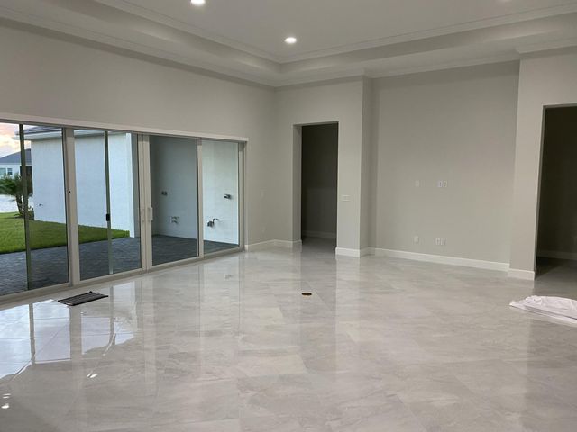 4685 Estates Circle, The Acreage, FL 33470