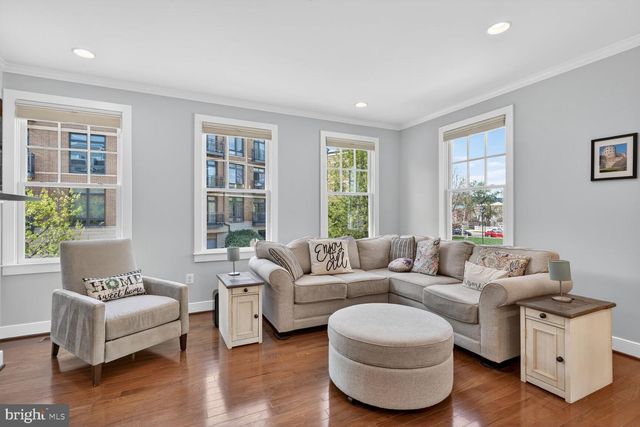 917 PARKER GRAY SCHOOL WAY, Alexandria, VA 22314