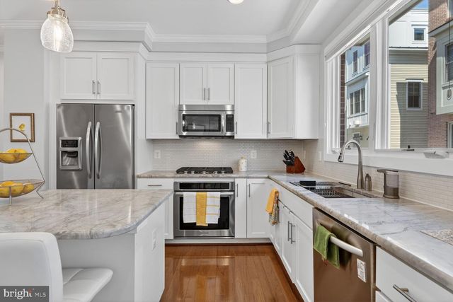 917 PARKER GRAY SCHOOL WAY, Alexandria, VA 22314
