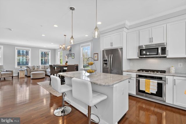 917 PARKER GRAY SCHOOL WAY, Alexandria, VA 22314