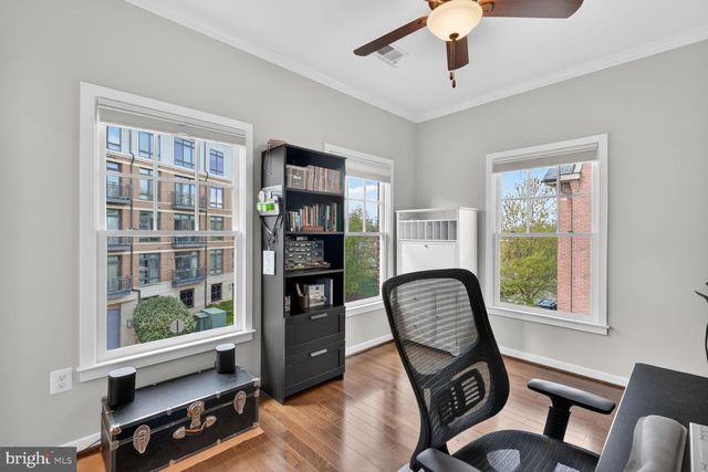 917 PARKER GRAY SCHOOL WAY, Alexandria, VA 22314